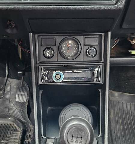 Червоний ВАЗ 2107, об'ємом двигуна 1.5 л та пробігом 49 тис. км за 1800 $, фото 16 на Automoto.ua