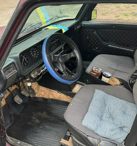 Красный ВАЗ 2107, объемом двигателя 1.5 л и пробегом 87 тыс. км за 900 $, фото 7 на Automoto.ua