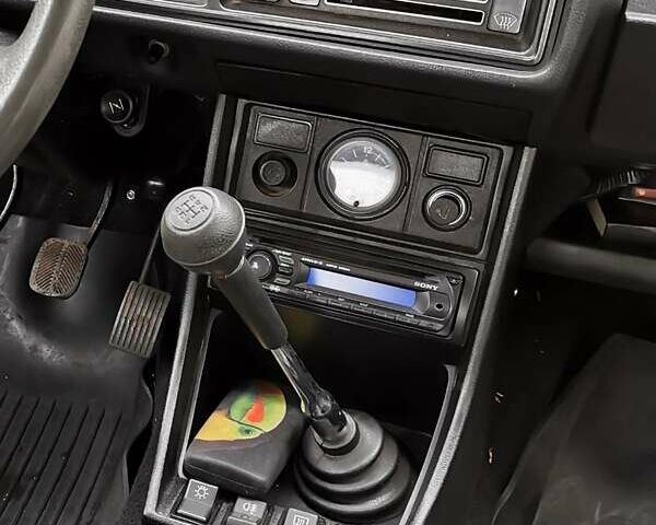 ВАЗ 2107 2006 в Одессе на Automoto.ua Красный ВАЗ 2107, объемом двигателя 1.45 л и пробегом 148 тыс. км за 2000 $, фото 5 на Automoto.ua