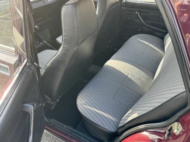 Червоний ВАЗ 2107, об'ємом двигуна 1.5 л та пробігом 67 тис. км за 3200 $, фото 11 на Automoto.ua