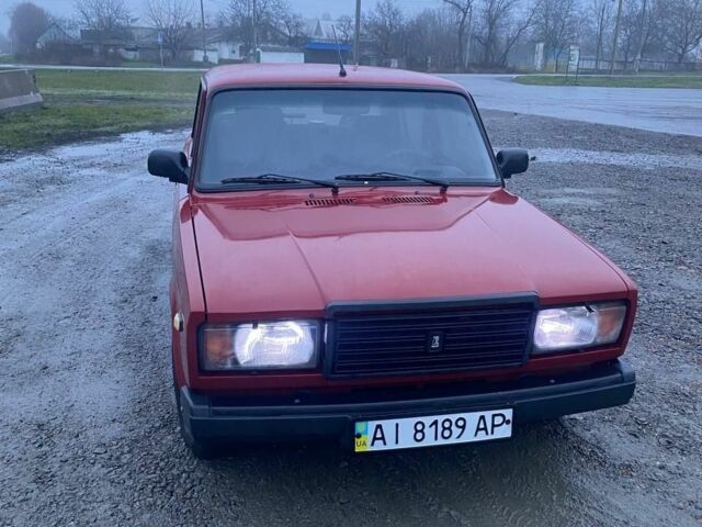 Червоний ВАЗ 2107, об'ємом двигуна 1.6 л та пробігом 260 тис. км за 1350 $, фото 2 на Automoto.ua