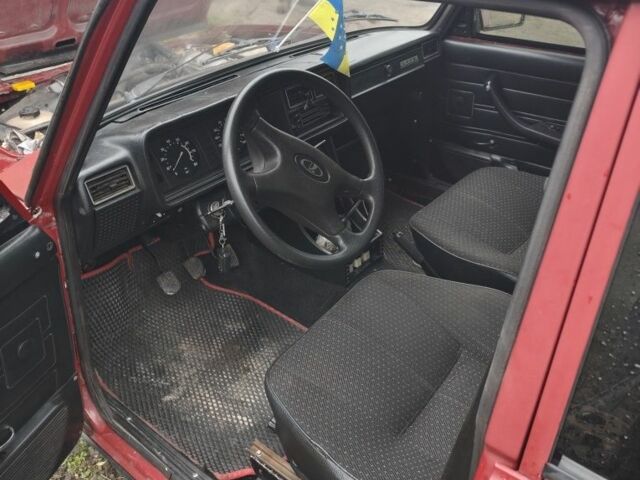 Червоний ВАЗ 2107, об'ємом двигуна 1.5 л та пробігом 330 тис. км за 1200 $, фото 2 на Automoto.ua