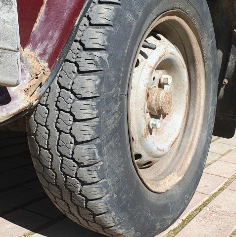 ВАЗ 2107 2006 в Богородчанах на Automoto.ua Красный ВАЗ 2107, объемом двигателя 1.5 л и пробегом 165 тыс. км за 650 $, фото 9 на Automoto.ua