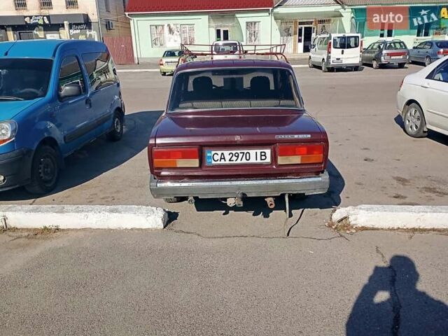 Красный ВАЗ 2107, объемом двигателя 1.46 л и пробегом 61 тыс. км за 1200 $, фото 1 на Automoto.ua