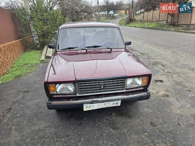 Красный ВАЗ 2107, объемом двигателя 1.5 л и пробегом 80 тыс. км за 1800 $, фото 3 на Automoto.ua