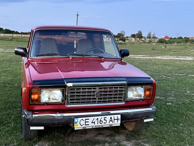 ВАЗ 2107 2006 у Чернівцях на Automoto.ua Червоний ВАЗ 2107, об'ємом двигуна 1.7 л та пробігом 30 тис. км за 1500 $, фото 1 на Automoto.ua