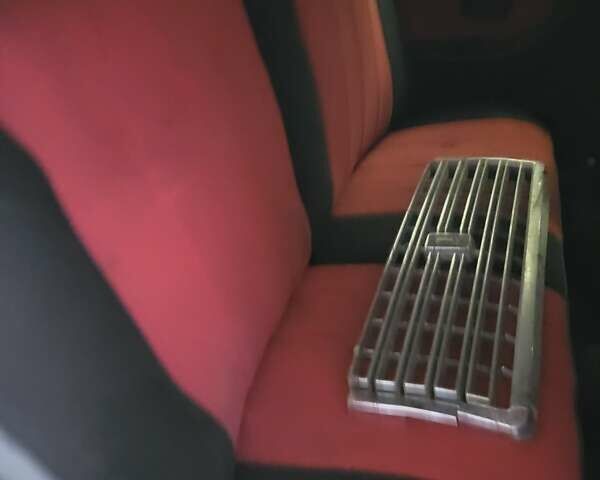 Красный ВАЗ 2107, объемом двигателя 1.45 л и пробегом 150 тыс. км за 700 $, фото 3 на Automoto.ua