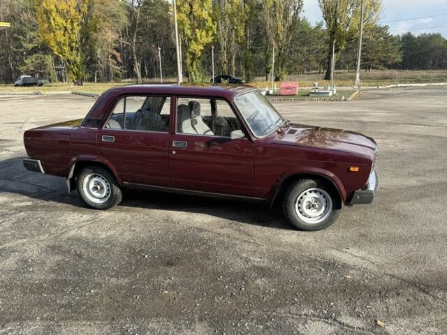 Червоний ВАЗ 2107, об'ємом двигуна 1.5 л та пробігом 67 тис. км за 3200 $, фото 3 на Automoto.ua