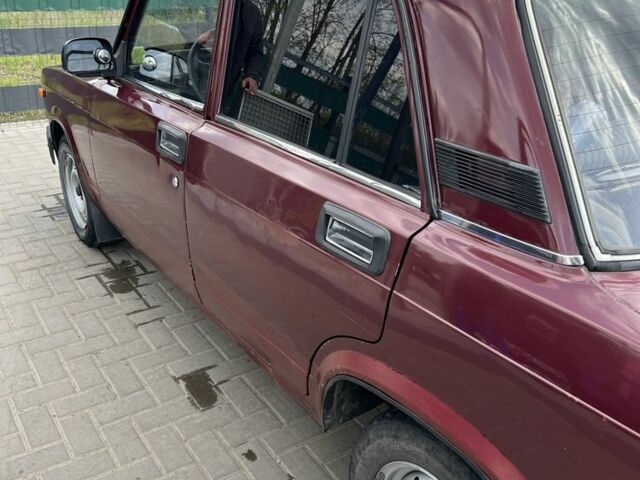 Красный ВАЗ 2107, объемом двигателя 1.5 л и пробегом 3 тыс. км за 1200 $, фото 3 на Automoto.ua