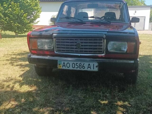 Красный ВАЗ 2107, объемом двигателя 1.5 л и пробегом 90 тыс. км за 950 $, фото 5 на Automoto.ua