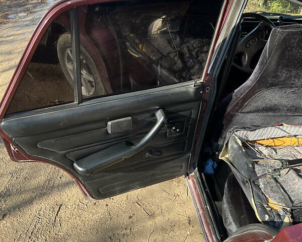 ВАЗ 2107 2007 в Гайсине на Automoto.ua Красный ВАЗ 2107, объемом двигателя 1.5 л и пробегом 151 тыс. км за 2200 $, фото 35 на Automoto.ua