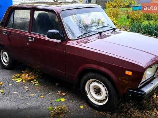 Червоний ВАЗ 2107, об'ємом двигуна 1.5 л та пробігом 117 тис. км за 1231 $, фото 2 на Automoto.ua