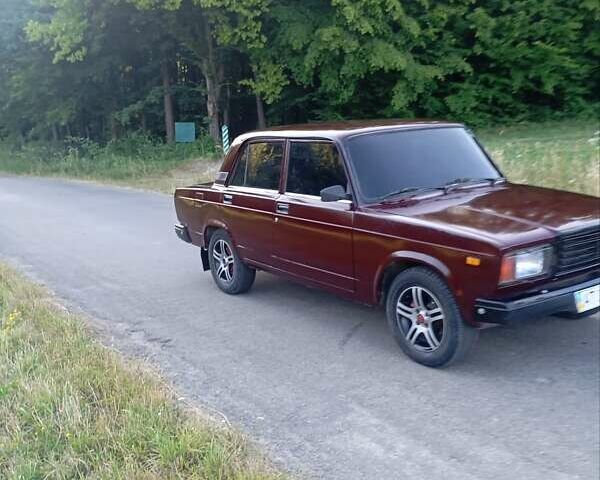 Красный ВАЗ 2107, объемом двигателя 1.6 л и пробегом 906 тыс. км за 1300 $, фото 6 на Automoto.ua