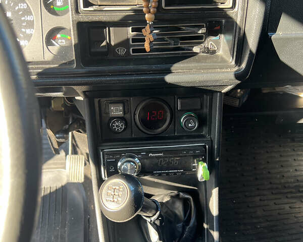 ВАЗ 2107 2007 в Гайсине на Automoto.ua Красный ВАЗ 2107, объемом двигателя 1.5 л и пробегом 151 тыс. км за 2200 $, фото 23 на Automoto.ua