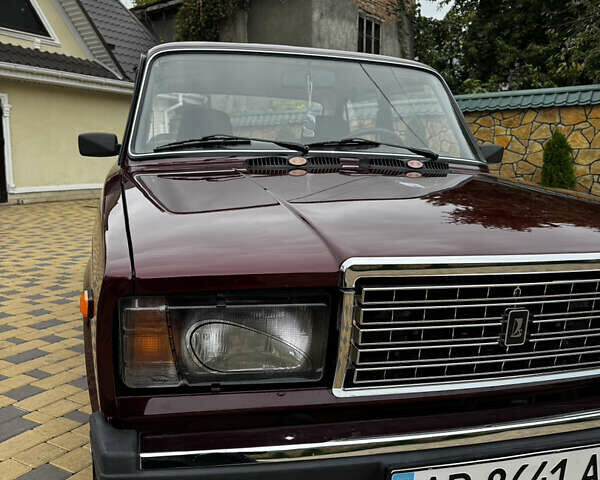 ВАЗ 2107 2007 в Могилев-Подольском на Automoto.ua Красный ВАЗ 2107, объемом двигателя 1.5 л и пробегом 40 тыс. км за 2999 $, фото 11 на Automoto.ua