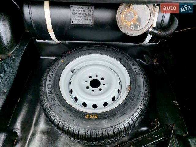 Червоний ВАЗ 2107, об'ємом двигуна 1.5 л та пробігом 27 тис. км за 3800 $, фото 54 на Automoto.ua