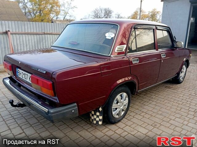 Червоний ВАЗ 2107, об'ємом двигуна 1.5 л та пробігом 100 тис. км за 1600 $, фото 3 на Automoto.ua