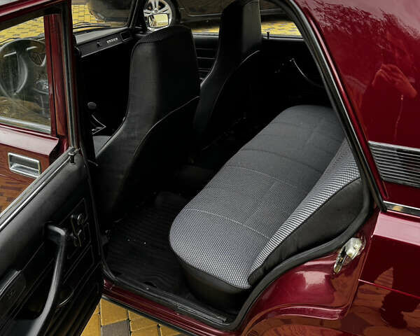 ВАЗ 2107 2007 в Могилев-Подольском на Automoto.ua Красный ВАЗ 2107, объемом двигателя 1.5 л и пробегом 40 тыс. км за 2999 $, фото 26 на Automoto.ua