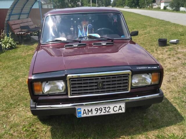 Красный ВАЗ 2107, объемом двигателя 1.5 л и пробегом 52 тыс. км за 2999 $, фото 3 на Automoto.ua