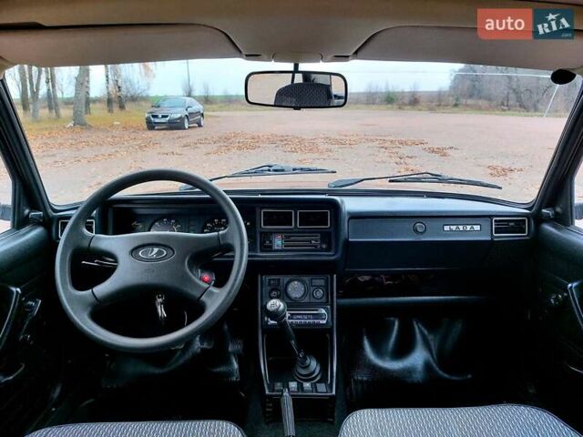 Червоний ВАЗ 2107, об'ємом двигуна 1.5 л та пробігом 27 тис. км за 3800 $, фото 43 на Automoto.ua