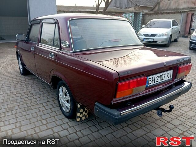 Червоний ВАЗ 2107, об'ємом двигуна 1.5 л та пробігом 100 тис. км за 1600 $, фото 4 на Automoto.ua