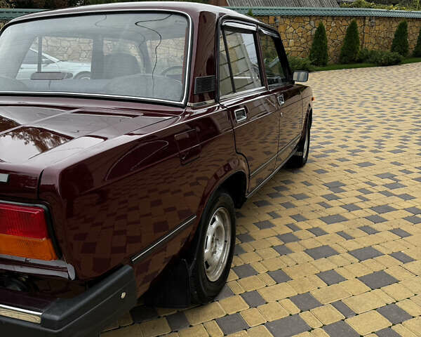 ВАЗ 2107 2007 в Могилев-Подольском на Automoto.ua Красный ВАЗ 2107, объемом двигателя 1.5 л и пробегом 40 тыс. км за 2999 $, фото 14 на Automoto.ua