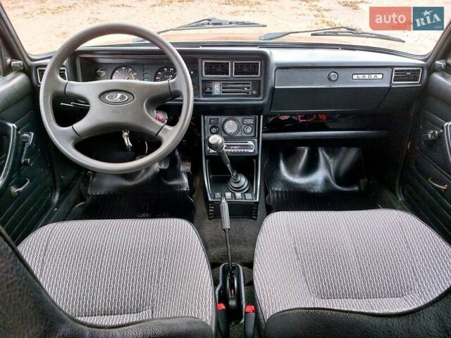 Червоний ВАЗ 2107, об'ємом двигуна 1.5 л та пробігом 27 тис. км за 3800 $, фото 46 на Automoto.ua