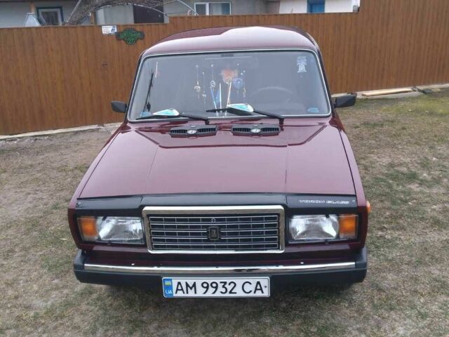 Красный ВАЗ 2107, объемом двигателя 1.5 л и пробегом 52 тыс. км за 2999 $, фото 2 на Automoto.ua