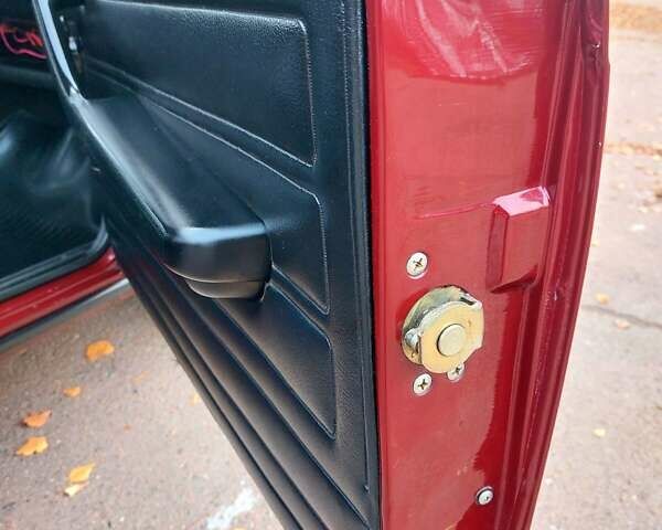 Червоний ВАЗ 2107, об'ємом двигуна 1.5 л та пробігом 27 тис. км за 3800 $, фото 36 на Automoto.ua