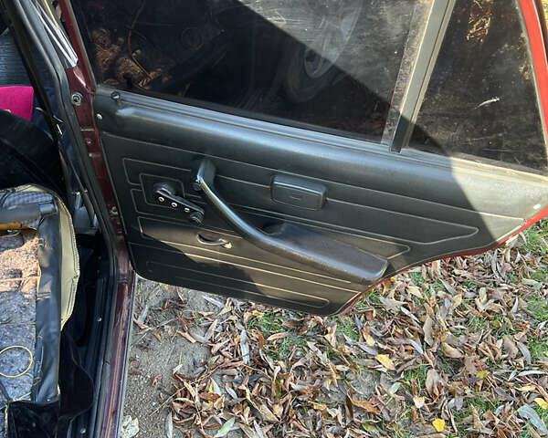 ВАЗ 2107 2007 в Гайсине на Automoto.ua Красный ВАЗ 2107, объемом двигателя 1.5 л и пробегом 151 тыс. км за 2200 $, фото 37 на Automoto.ua