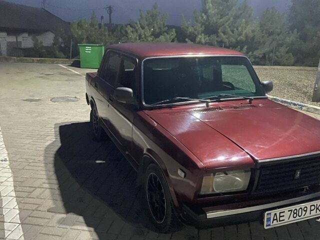 Червоний ВАЗ 2107, об'ємом двигуна 1.5 л та пробігом 10 тис. км за 2000 $, фото 5 на Automoto.ua