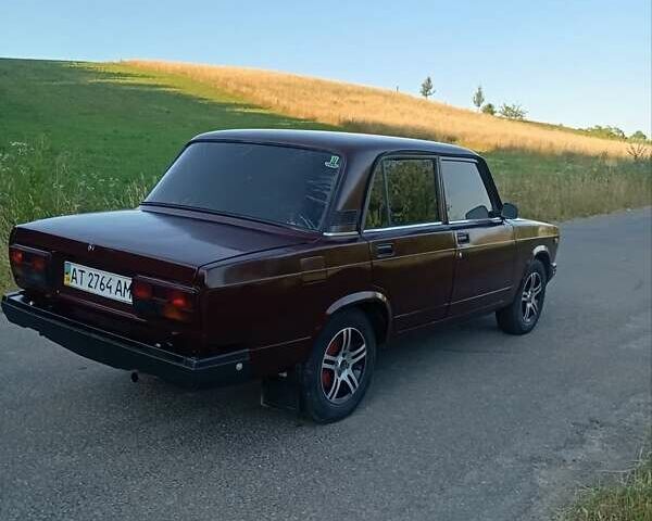 Красный ВАЗ 2107, объемом двигателя 1.6 л и пробегом 906 тыс. км за 1300 $, фото 7 на Automoto.ua