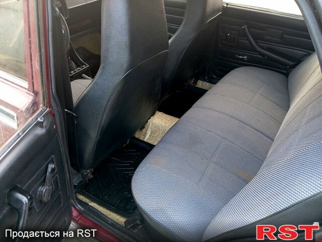 Червоний ВАЗ 2107, об'ємом двигуна 1.5 л та пробігом 100 тис. км за 1600 $, фото 12 на Automoto.ua