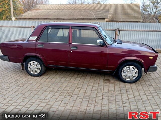 Червоний ВАЗ 2107, об'ємом двигуна 1.5 л та пробігом 100 тис. км за 1600 $, фото 5 на Automoto.ua