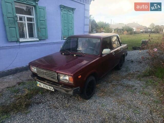 Красный ВАЗ 2107, объемом двигателя 1.45 л и пробегом 173 тыс. км за 800 $, фото 5 на Automoto.ua