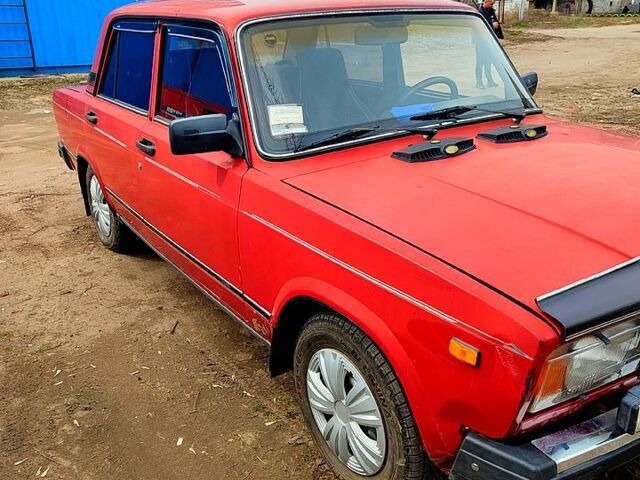 ВАЗ 2107 2007 в Изюме на Automoto.ua Красный ВАЗ 2107, объемом двигателя 1.5 л и пробегом 0 тыс. км за 1250 $, фото 4 на Automoto.ua