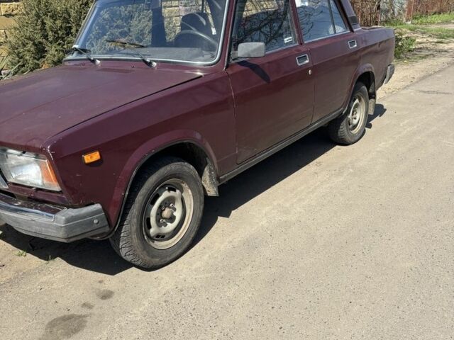 Красный ВАЗ 2107, объемом двигателя 0 л и пробегом 75 тыс. км за 1350 $, фото 2 на Automoto.ua