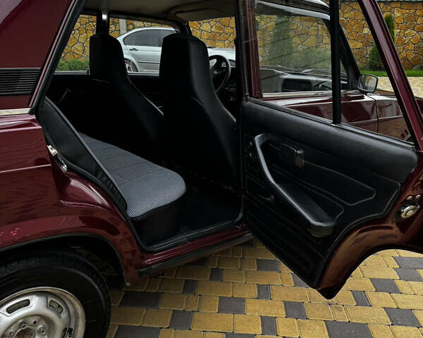 ВАЗ 2107 2007 в Могилев-Подольском на Automoto.ua Красный ВАЗ 2107, объемом двигателя 1.5 л и пробегом 40 тыс. км за 2999 $, фото 24 на Automoto.ua