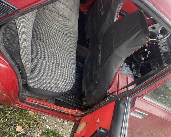 ВАЗ 2107 2007 у Ужгороді на Automoto.ua Червоний ВАЗ 2107, об'ємом двигуна 1.45 л та пробігом 100 тис. км за 350 $, фото 6 на Automoto.ua