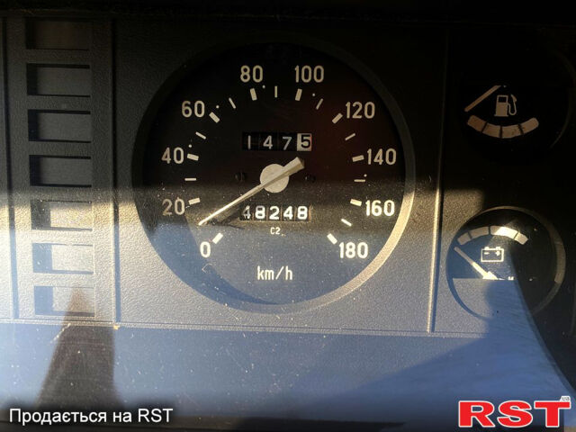Красный ВАЗ 2107, объемом двигателя 1.5 л и пробегом 48 тыс. км за 2600 $, фото 7 на Automoto.ua