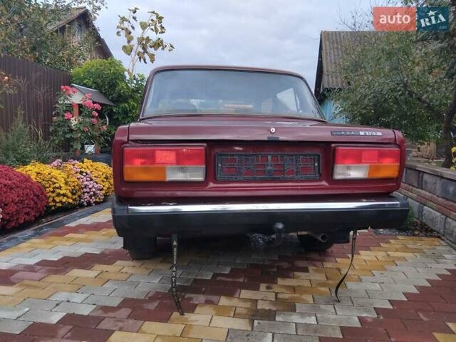ВАЗ 2107 2008 в Гоще на Automoto.ua Красный ВАЗ 2107, объемом двигателя 1.5 л и пробегом 120 тыс. км за 1680 $, фото 8 на Automoto.ua