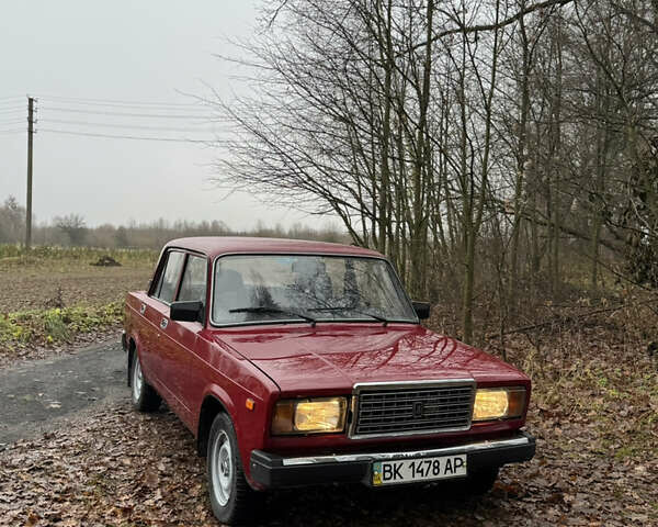 Красный ВАЗ 2107, объемом двигателя 1.5 л и пробегом 47 тыс. км за 2499 $, фото 48 на Automoto.ua