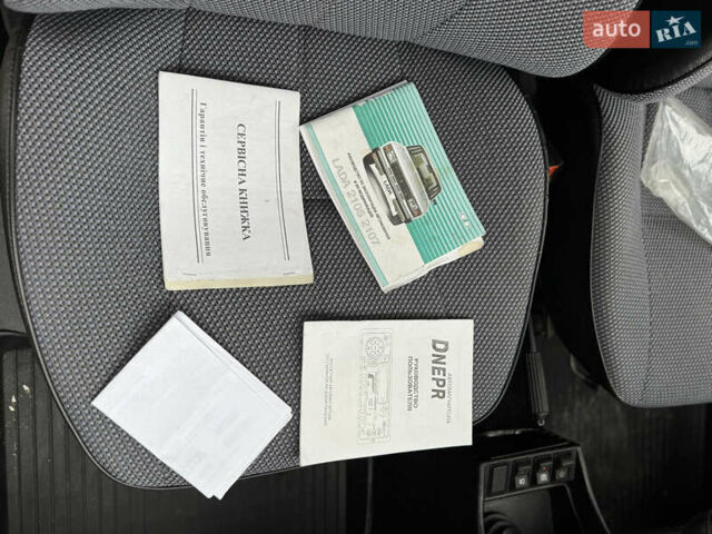 Красный ВАЗ 2107, объемом двигателя 1.5 л и пробегом 47 тыс. км за 2499 $, фото 111 на Automoto.ua