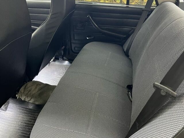 Красный ВАЗ 2107, объемом двигателя 1.5 л и пробегом 147 тыс. км за 1600 $, фото 7 на Automoto.ua