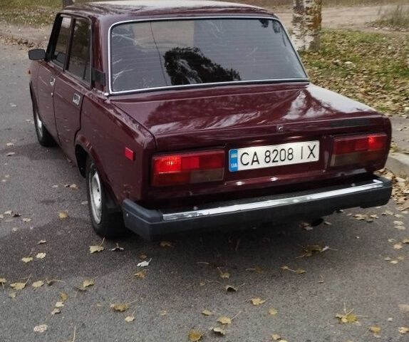 Красный ВАЗ 2107, объемом двигателя 0 л и пробегом 99 тыс. км за 1400 $, фото 2 на Automoto.ua