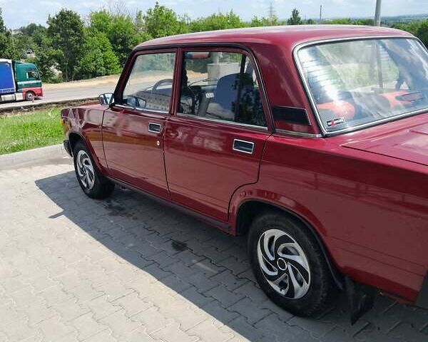 Красный ВАЗ 2107, объемом двигателя 1.6 л и пробегом 27 тыс. км за 2100 $, фото 6 на Automoto.ua