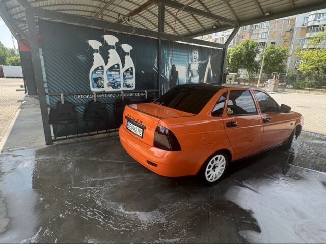 Красный ВАЗ 2107, объемом двигателя 1.6 л и пробегом 80 тыс. км за 4900 $, фото 1 на Automoto.ua