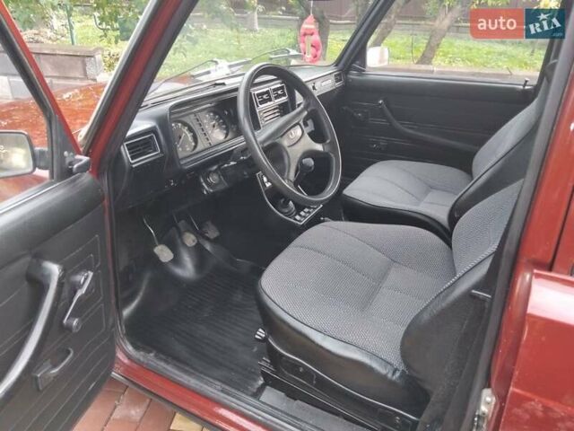 ВАЗ 2107 2008 в Гоще на Automoto.ua Красный ВАЗ 2107, объемом двигателя 1.5 л и пробегом 120 тыс. км за 1680 $, фото 26 на Automoto.ua