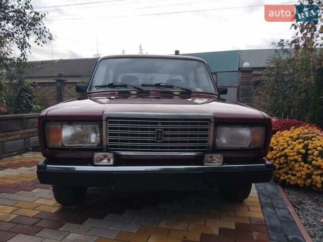 ВАЗ 2107 2008 в Гоще на Automoto.ua Красный ВАЗ 2107, объемом двигателя 1.5 л и пробегом 120 тыс. км за 1680 $, фото 2 на Automoto.ua