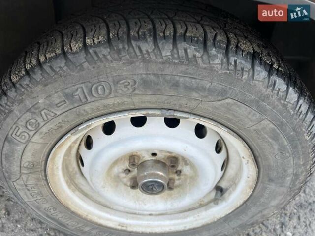Красный ВАЗ 2107, объемом двигателя 1.45 л и пробегом 70 тыс. км за 1800 $, фото 19 на Automoto.ua